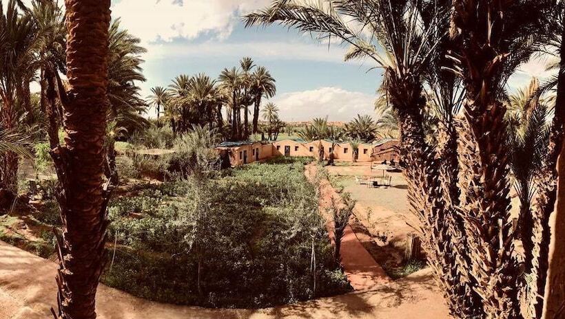 هتل Bivouac Lot Of Stars