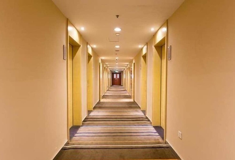 ホテル City Comfort Inn Xiangyang Railway Station