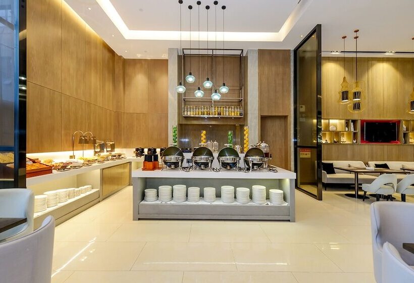 ホテル City Comfort Inn Xiangyang Railway Station