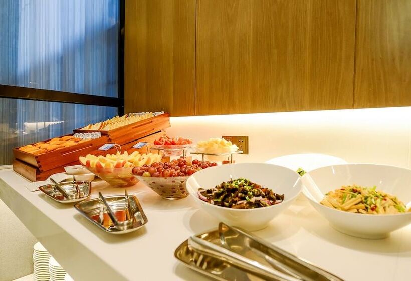 ホテル City Comfort Inn Xiangyang Railway Station