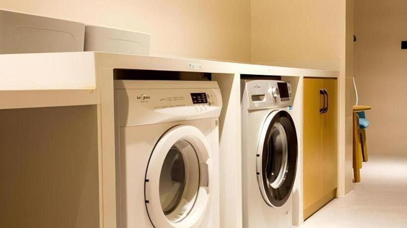 ホテル City Comfort Inn Xiangyang Railway Station