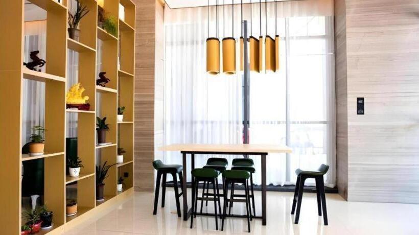 ホテル City Comfort Inn Xiangyang Railway Station