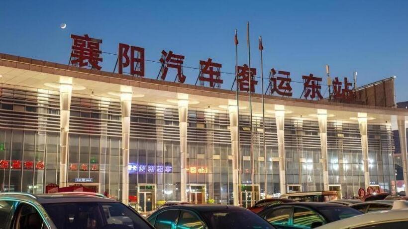 ホテル City Comfort Inn Xiangyang Railway Station