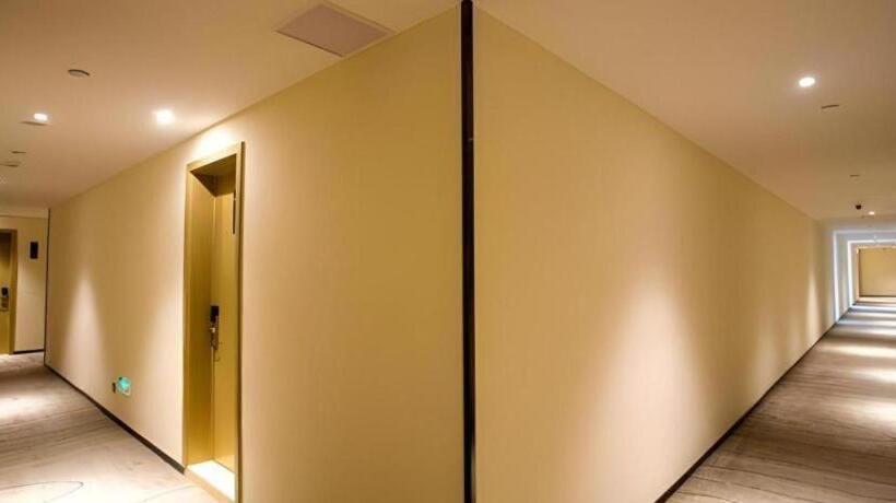 ホテル City Comfort Inn Xiangyang Railway Station