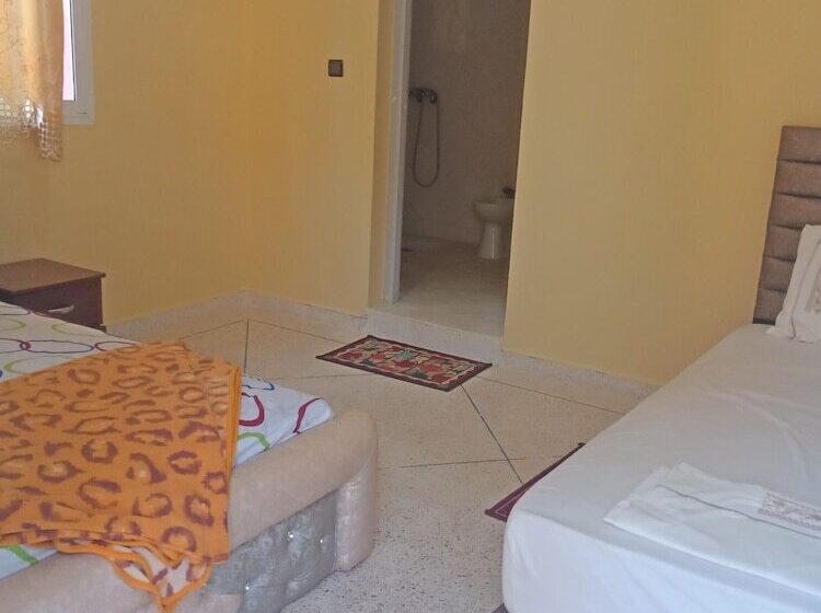 Отель Complexe Touristique Abayno