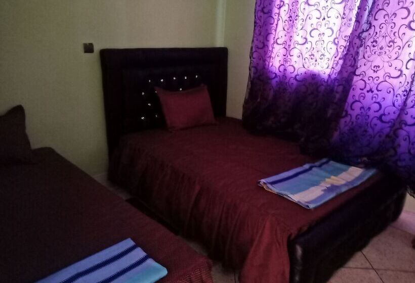 Отель Complexe Touristique Abayno