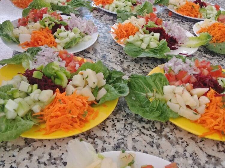 Отель Complexe Touristique Abayno