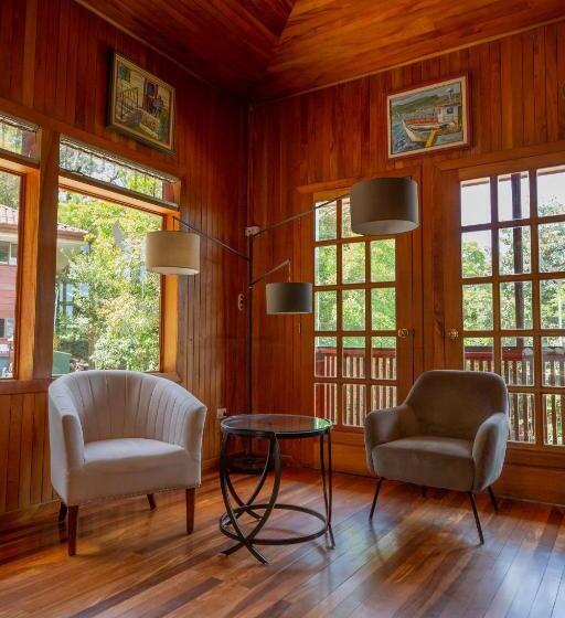 בית מלון כפרי Fondavela