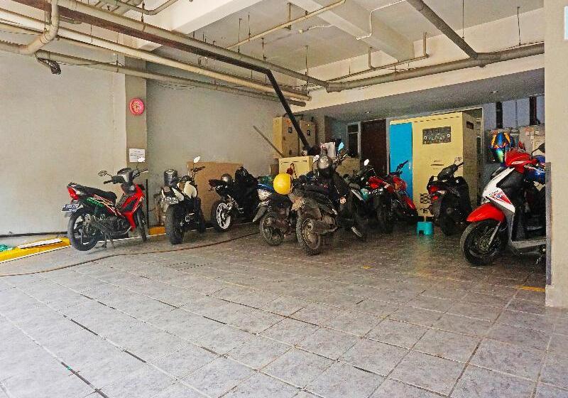 فندق Griya Mitra Kost