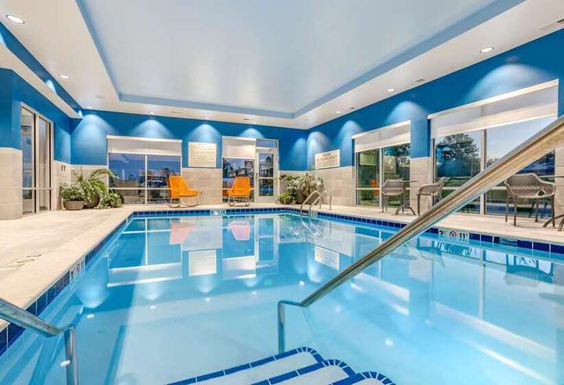 فندق Hampton Inn By Hilton Bedford