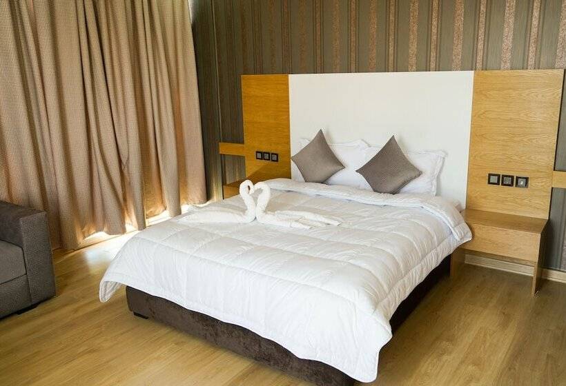 هتل Hôtel Saharatel