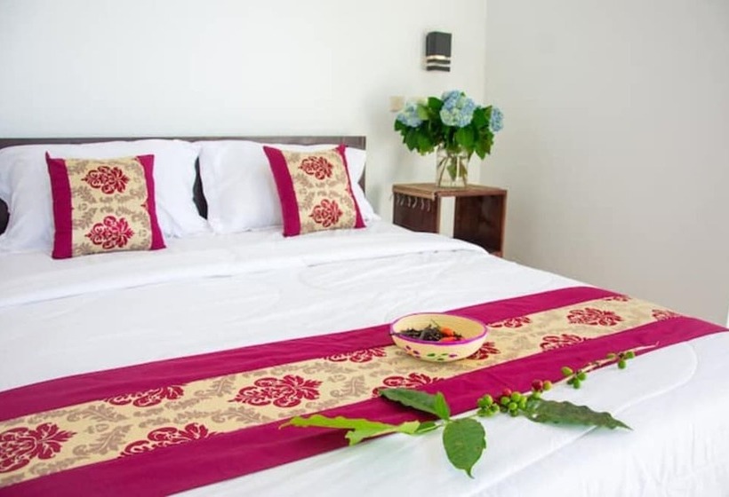 בית מלון כפרי La Montana