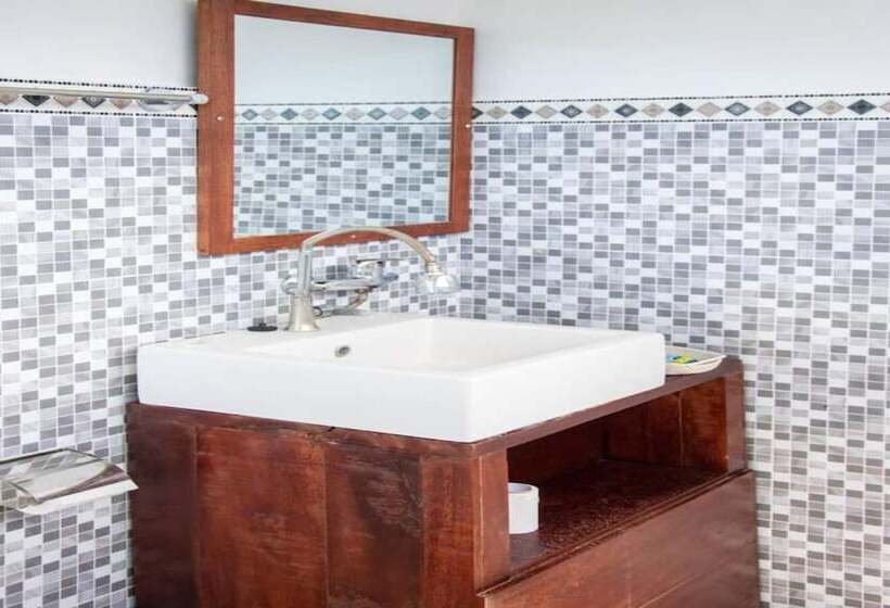 בית מלון כפרי La Montana