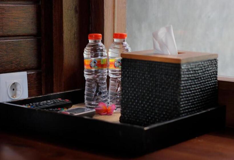 ホテル Bingin Lodge Uluwatu