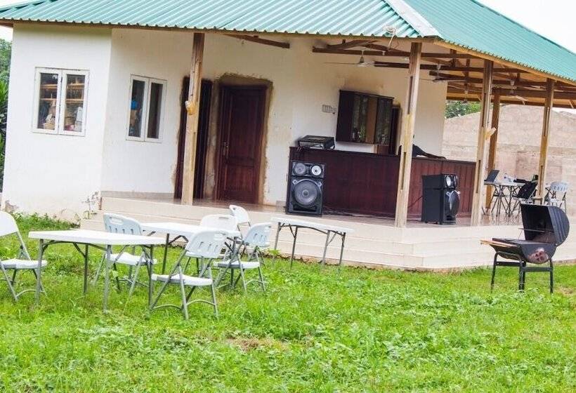 בית מלון כפרי Ogo Lodge