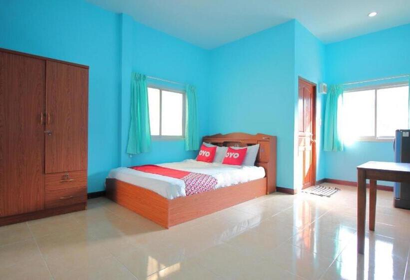 בית מלון כפרי Oyo 496 Chok Phikul Thong Resort