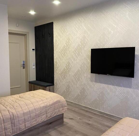 هتل Prestige Apartments Berezinka