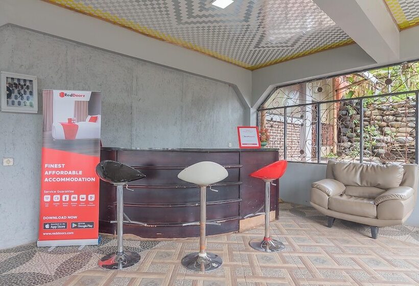 酒店 Reddoorz Resort Syariah @ Batu Apung Purwakarta