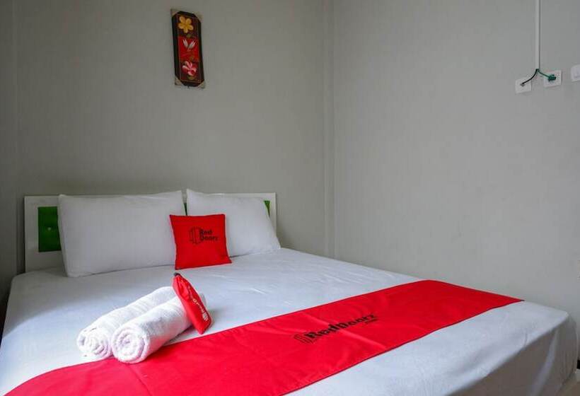 בית מלון כפרי Reddoorz Syariah Near Komplek Candi Arjuna Dieng