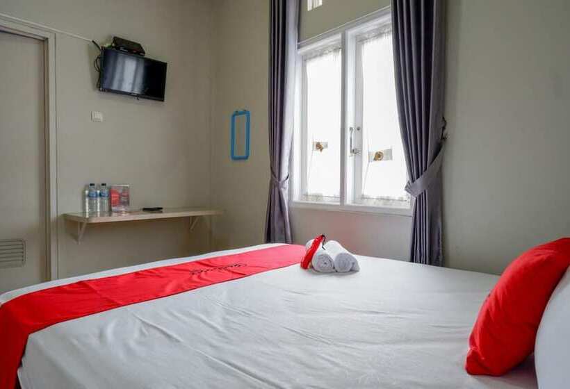 בית מלון כפרי Reddoorz Syariah Near Komplek Candi Arjuna Dieng