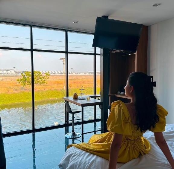 Отель Skyline Resort