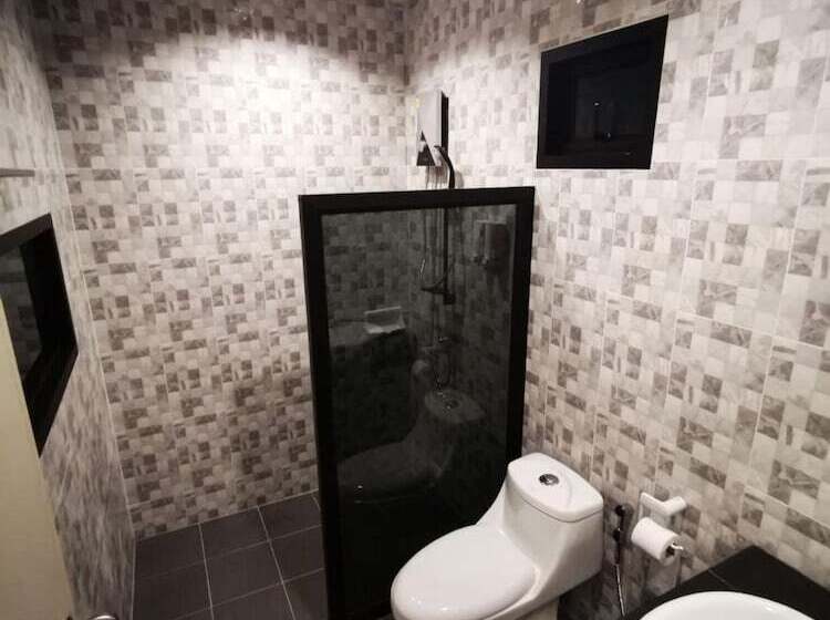 Отель Skyline Resort