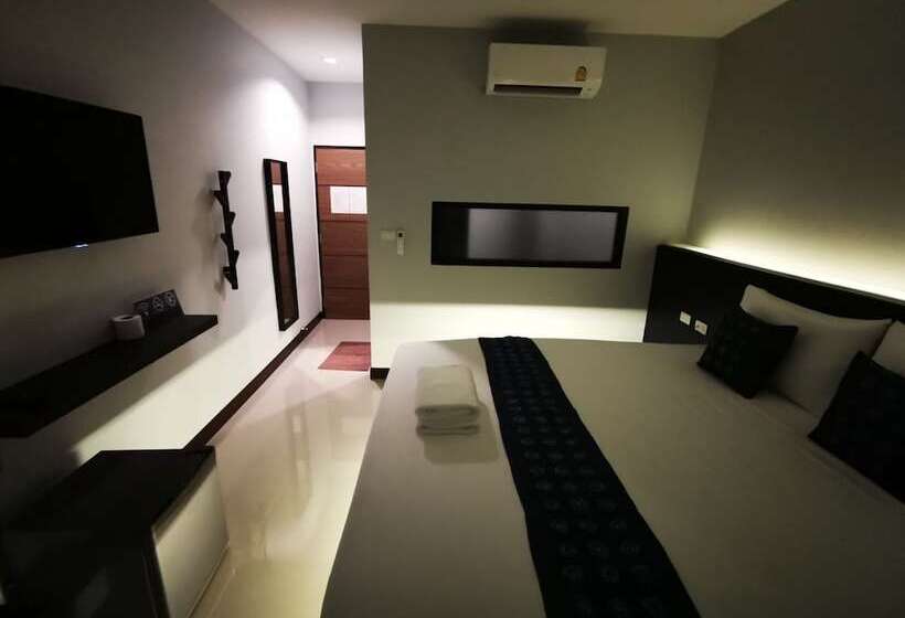 Отель Skyline Resort