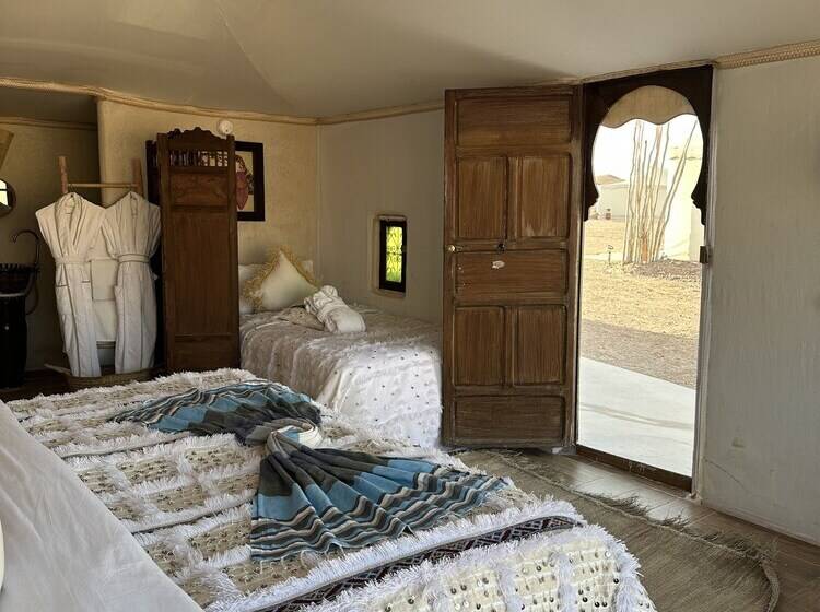 בית מלון כפרי Agafay Yes We Camps & Spa