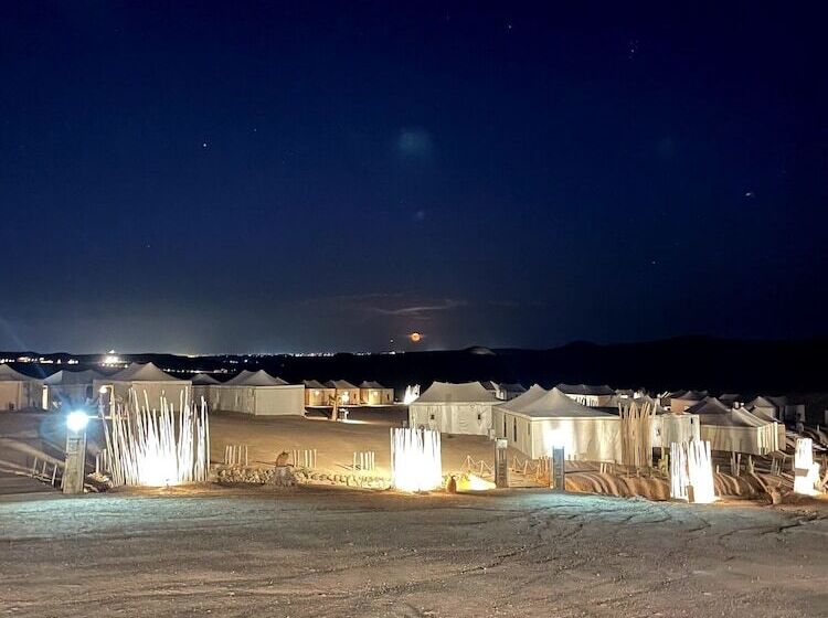 בית מלון כפרי Agafay Yes We Camps & Spa