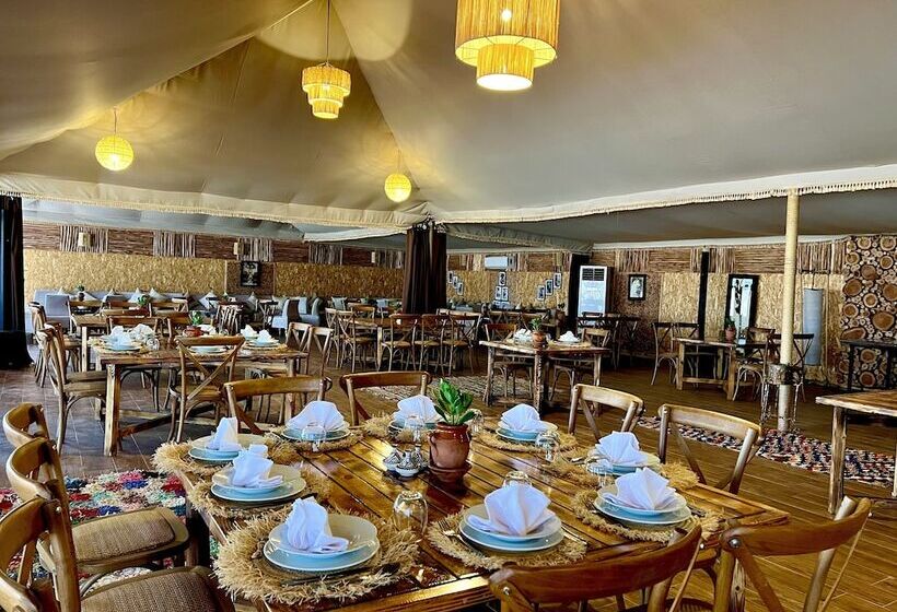 בית מלון כפרי Agafay Yes We Camps & Spa