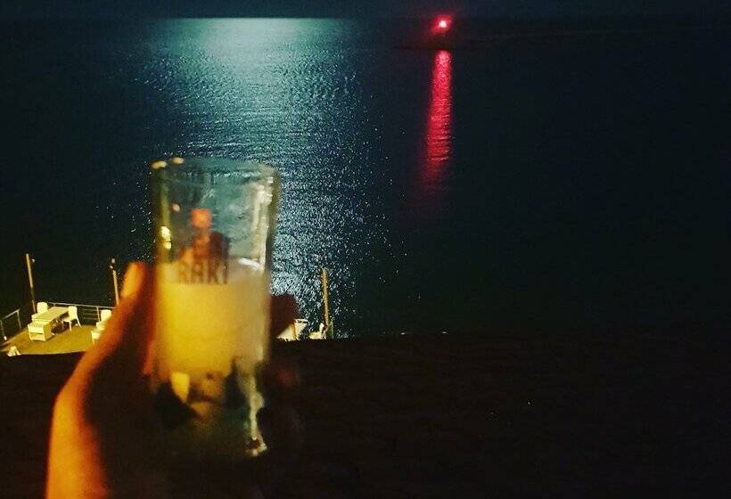 Mose Restoran Motel Beach