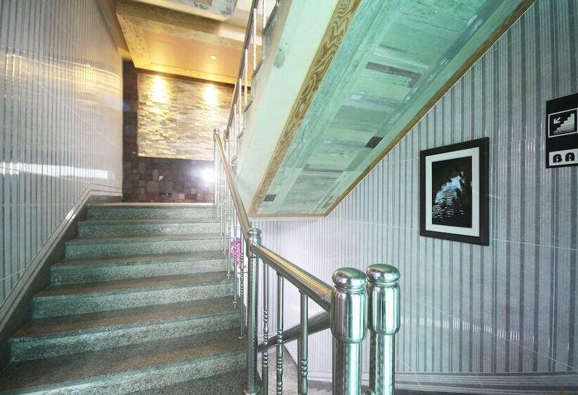 汽车旅馆  Namwon Bali