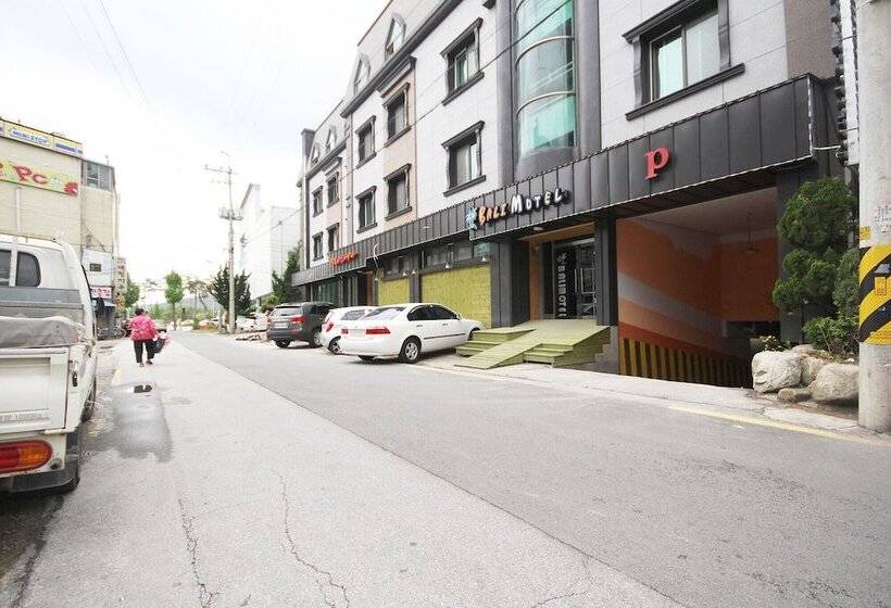 汽车旅馆  Namwon Bali