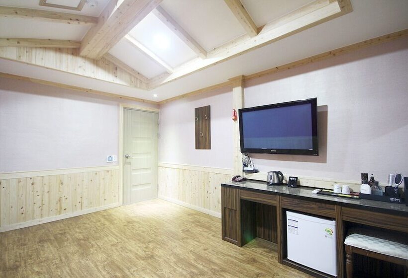 汽车旅馆  Namwon Bali