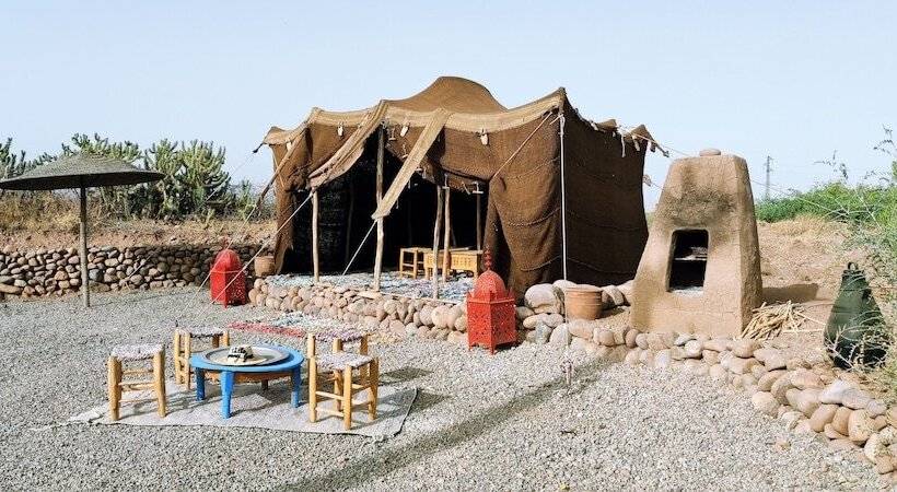 پانسیون Jenny Lynn