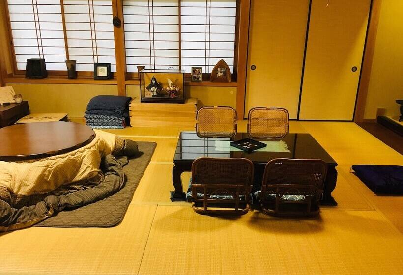 بنسيون Minsyuku Atsuan