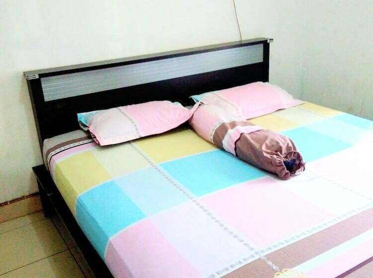 פנסיון Rachella Homestay