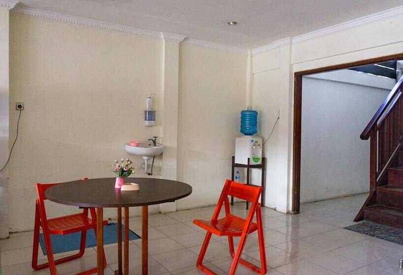 پانسیون Reddoorz Near Sentani Airport Jayapura