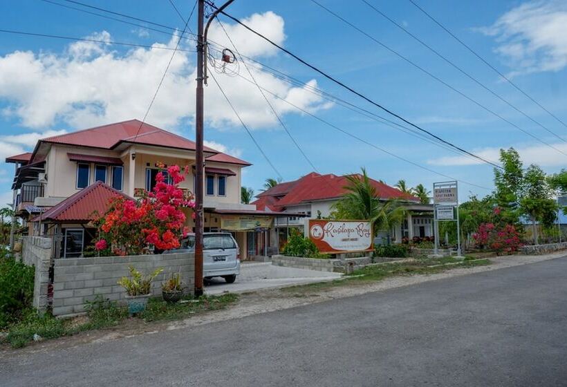 펜션 Reddoorz @ Tomia Island Wakatobi