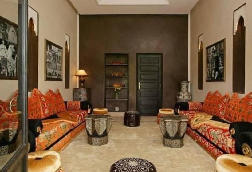 پانسیون Villa Dar Taous