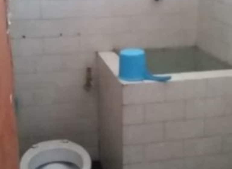 פנסיון Villa Luhur Jaya