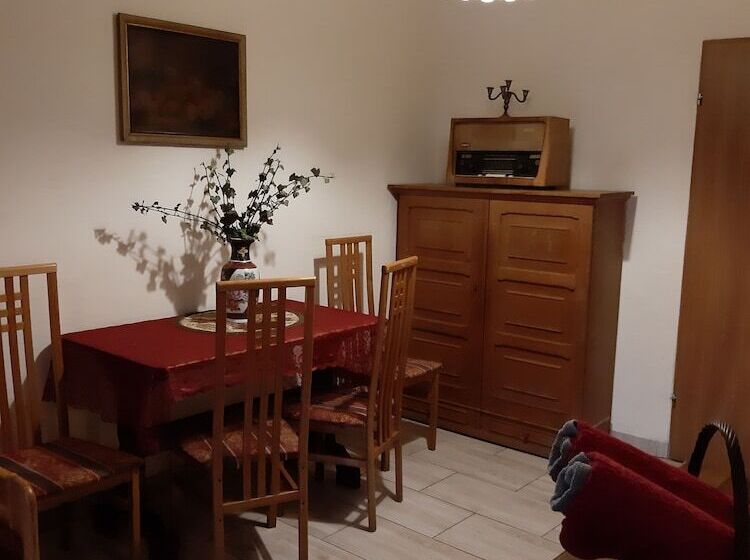 פנסיון Zajazd Pod Złotym Gryfem