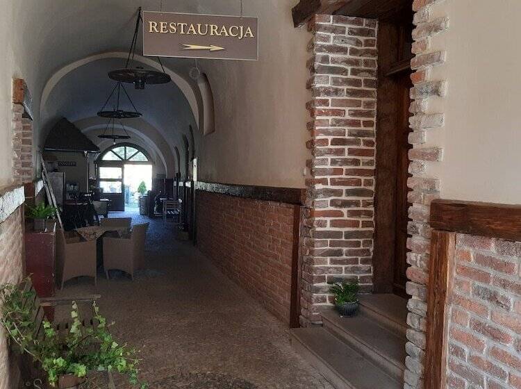 פנסיון Zajazd Pod Złotym Gryfem