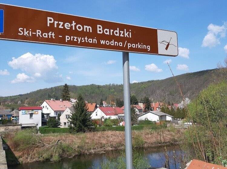 פנסיון Zajazd Pod Złotym Gryfem