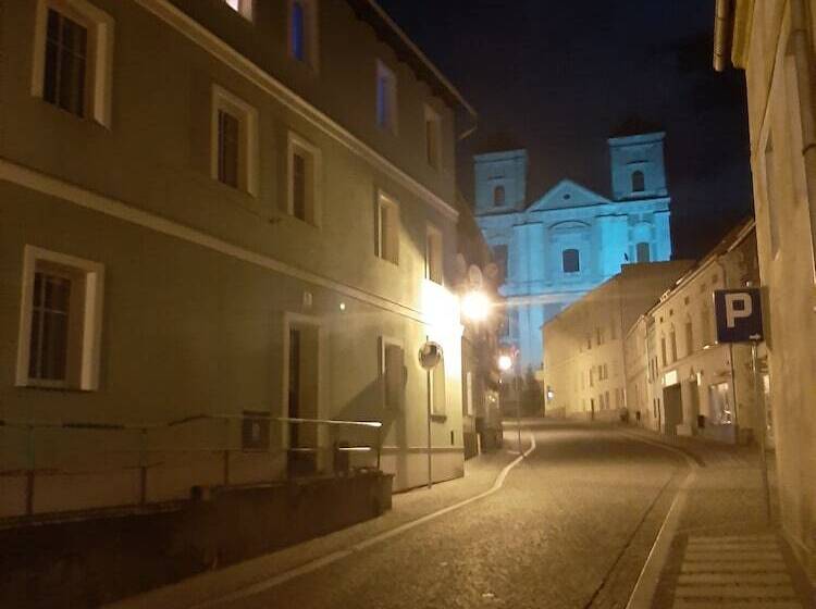 פנסיון Zajazd Pod Złotym Gryfem