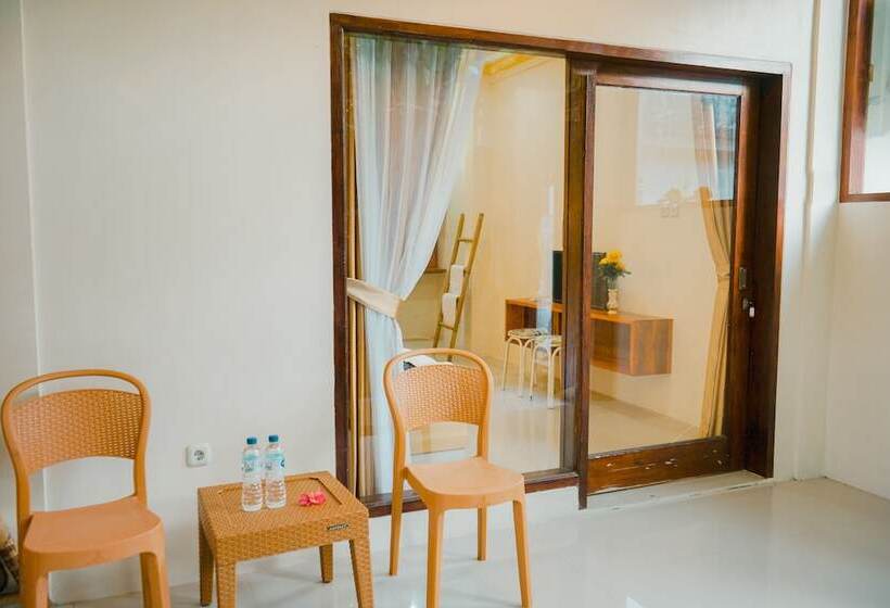 بنسيون Zamzam Anjani Villa