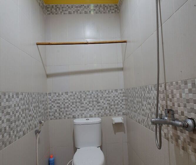 بنسيون Zamzam Anjani Villa