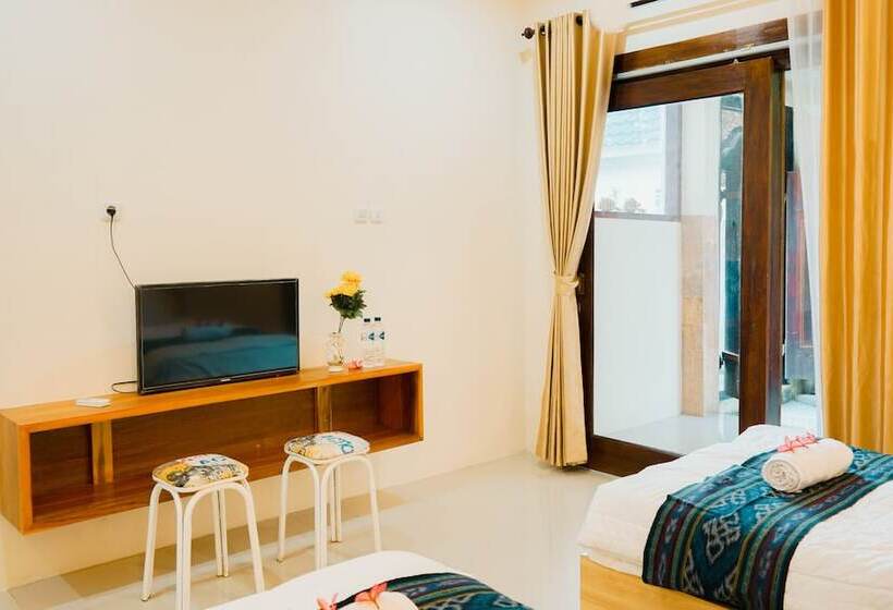 بنسيون Zamzam Anjani Villa