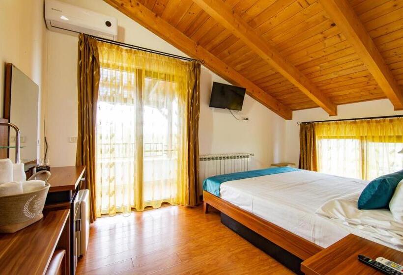 Pensiunea Pestisorul