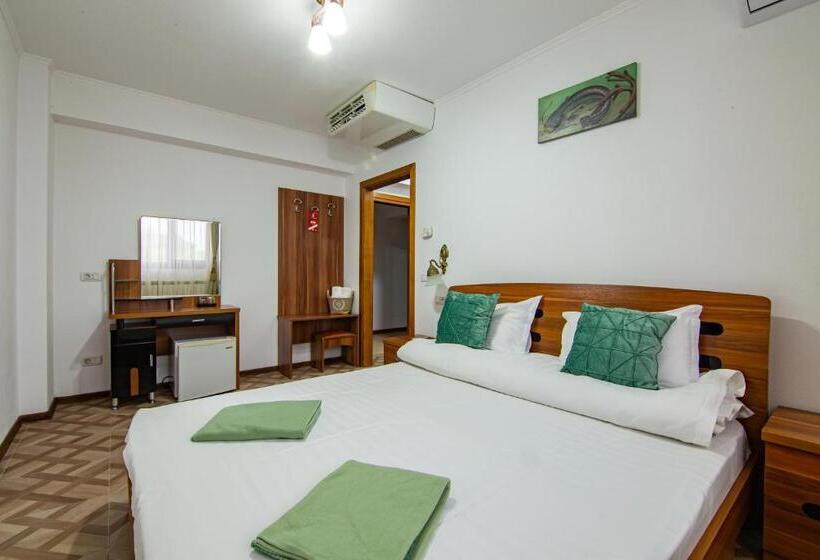 Pensiunea Pestisorul